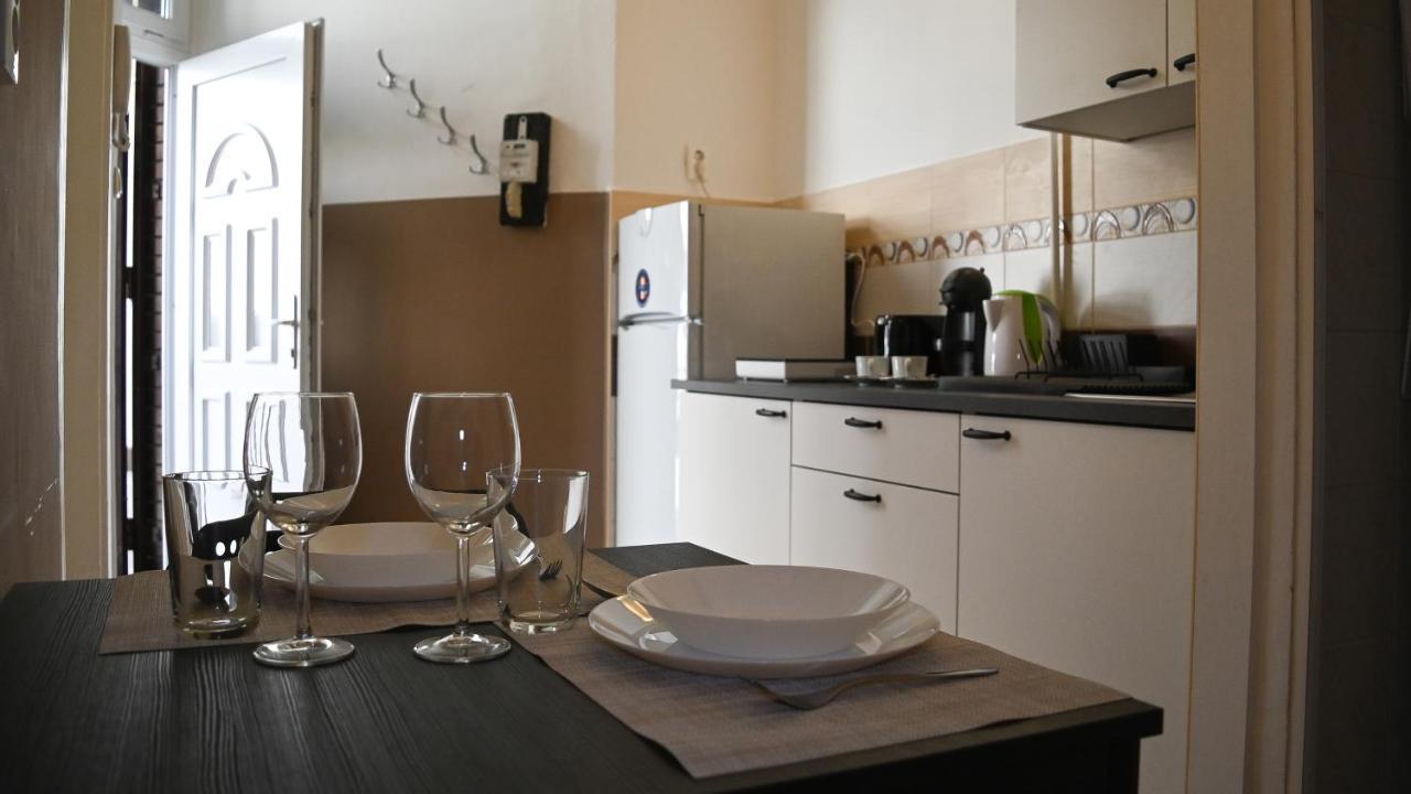 Your Home In Budapest: Cozy, Central & Silent Εξωτερικό φωτογραφία